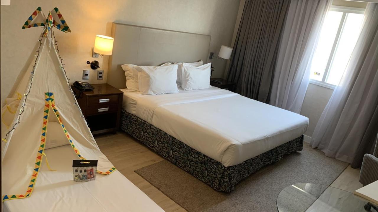Quality Suites Alphaville Баруери Екстериор снимка