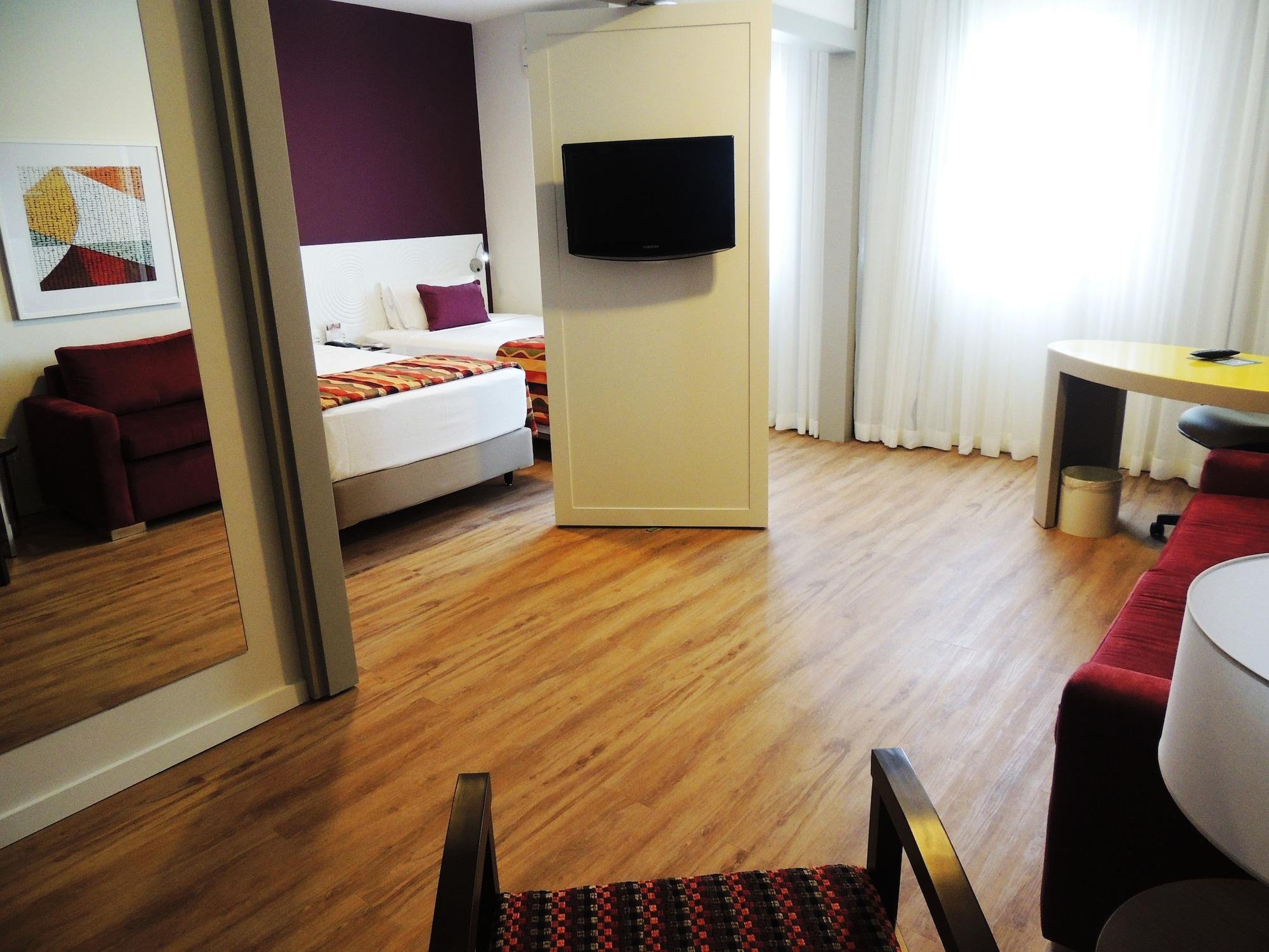 Quality Suites Alphaville Баруери Екстериор снимка
