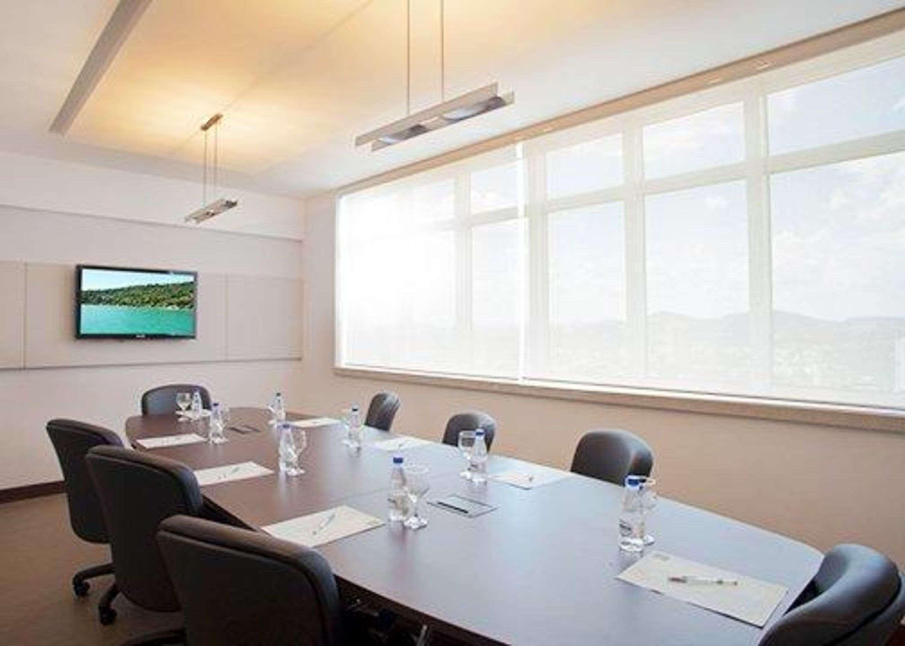 Quality Suites Alphaville Баруери Екстериор снимка