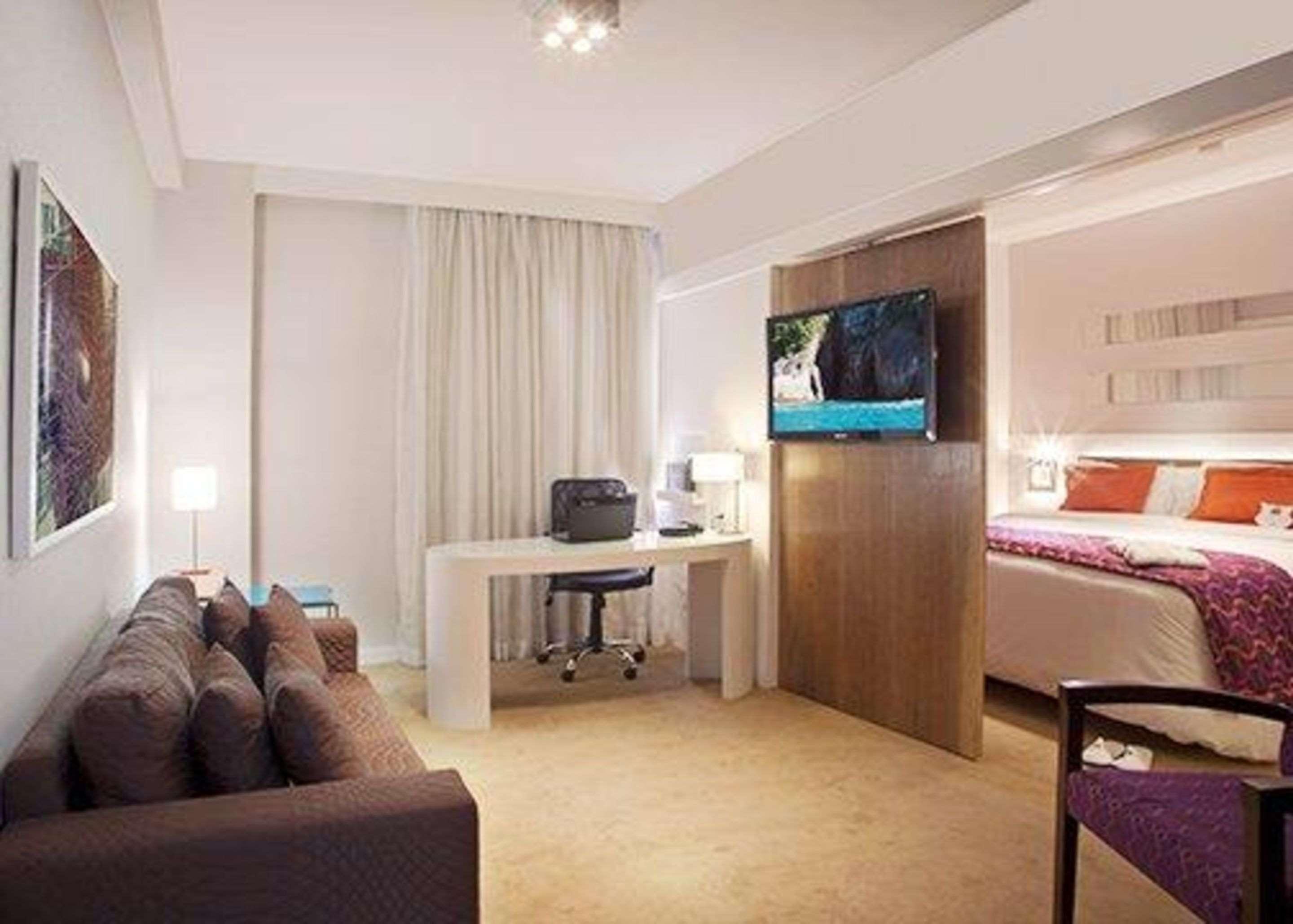 Quality Suites Alphaville Баруери Екстериор снимка