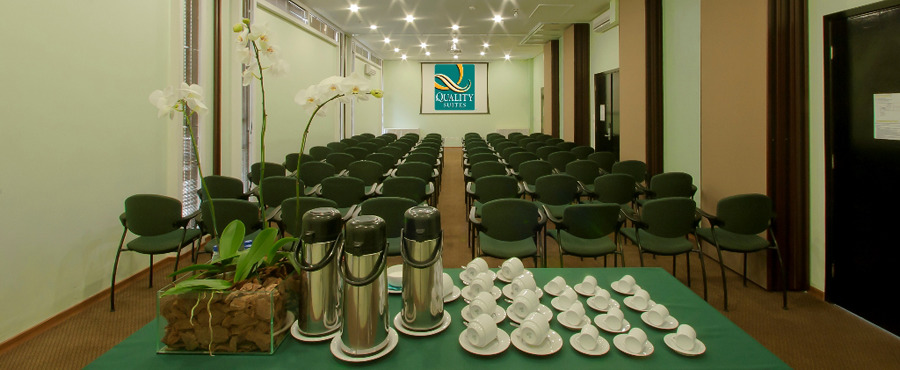 Quality Suites Alphaville Баруери Бизнес снимка